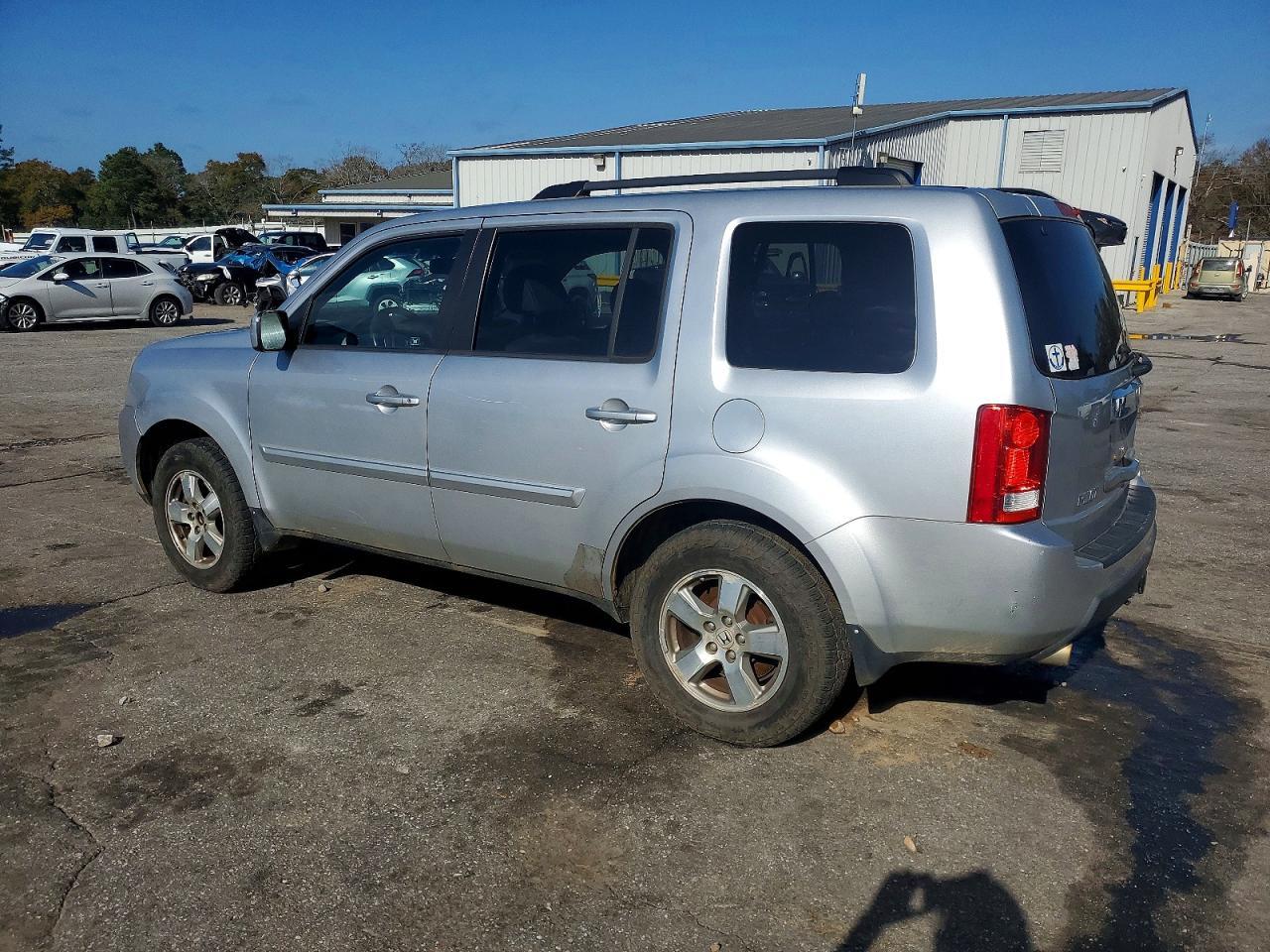 2011 Honda Pilot Exl - Image 2
