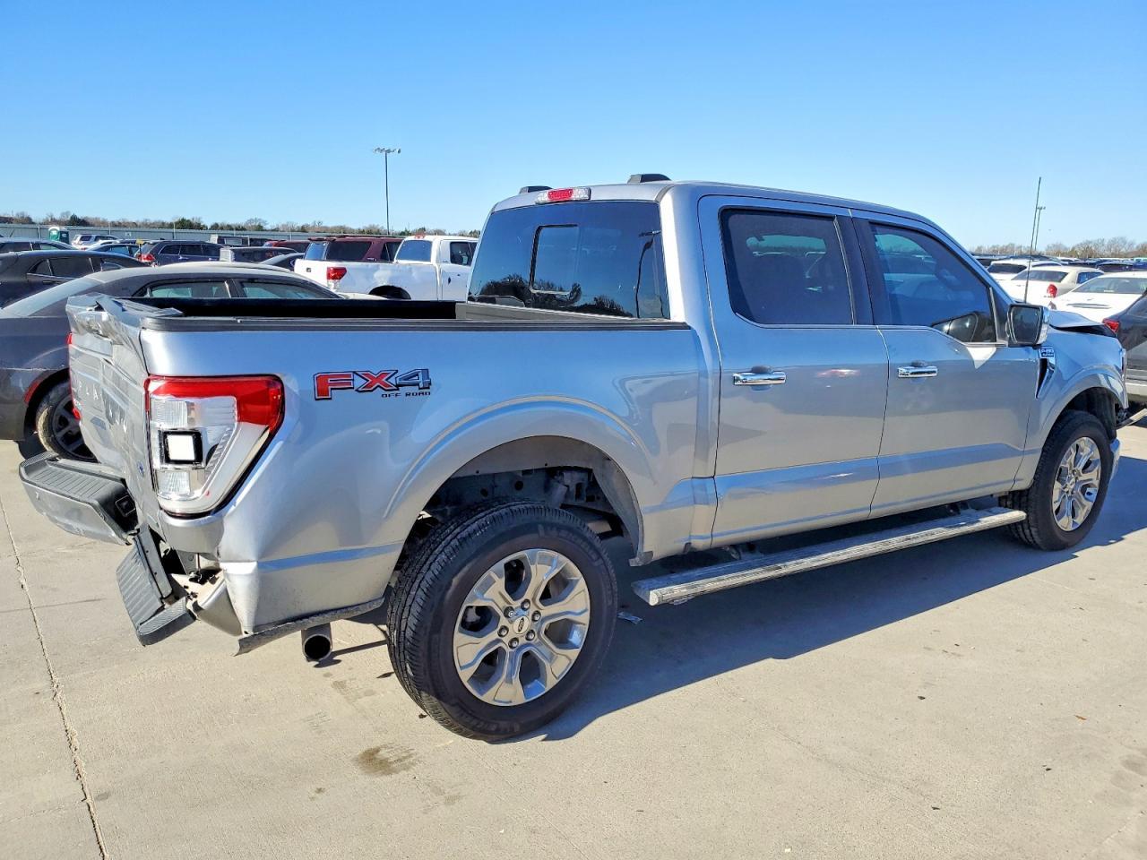 2023 Ford F150 Supercrew - Фото 3