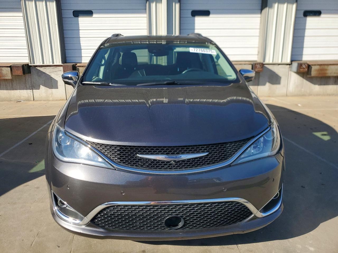 2017 Chrysler Pacifica Limited - Фото 5