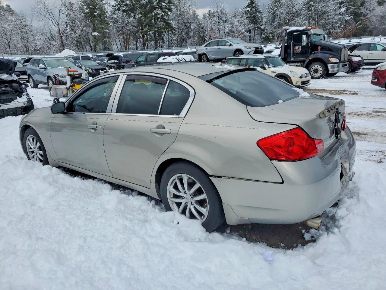 2008 Infiniti G35 - Image 2