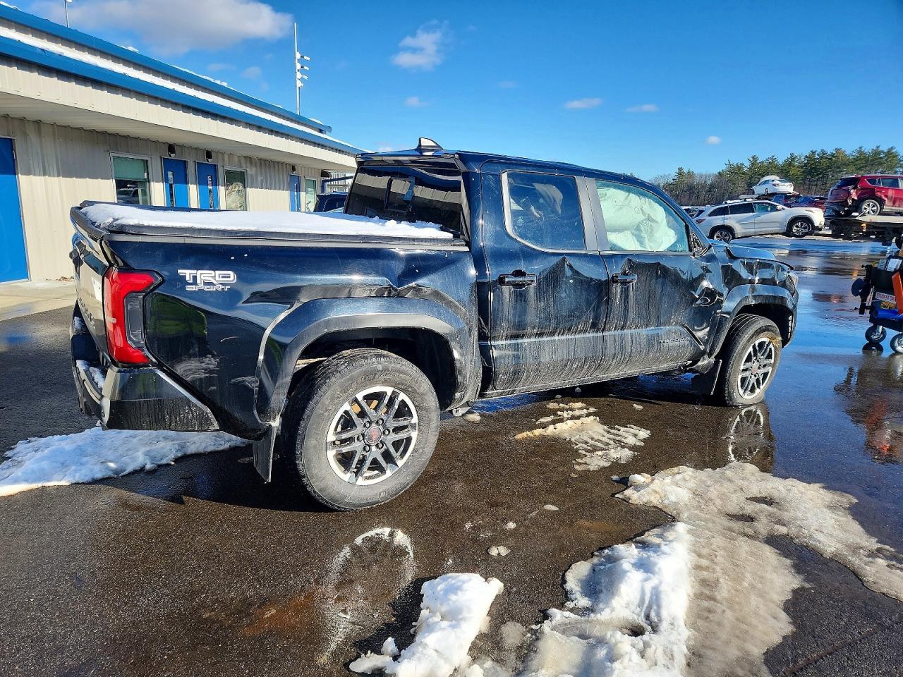 2024 Toyota Tacoma Double Cab - Image 3