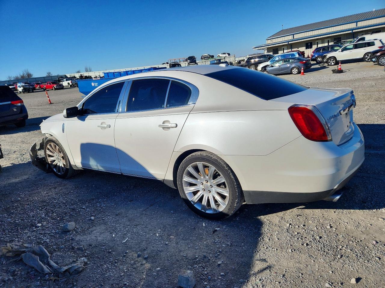 2011 Lincoln Mks - Фото 2