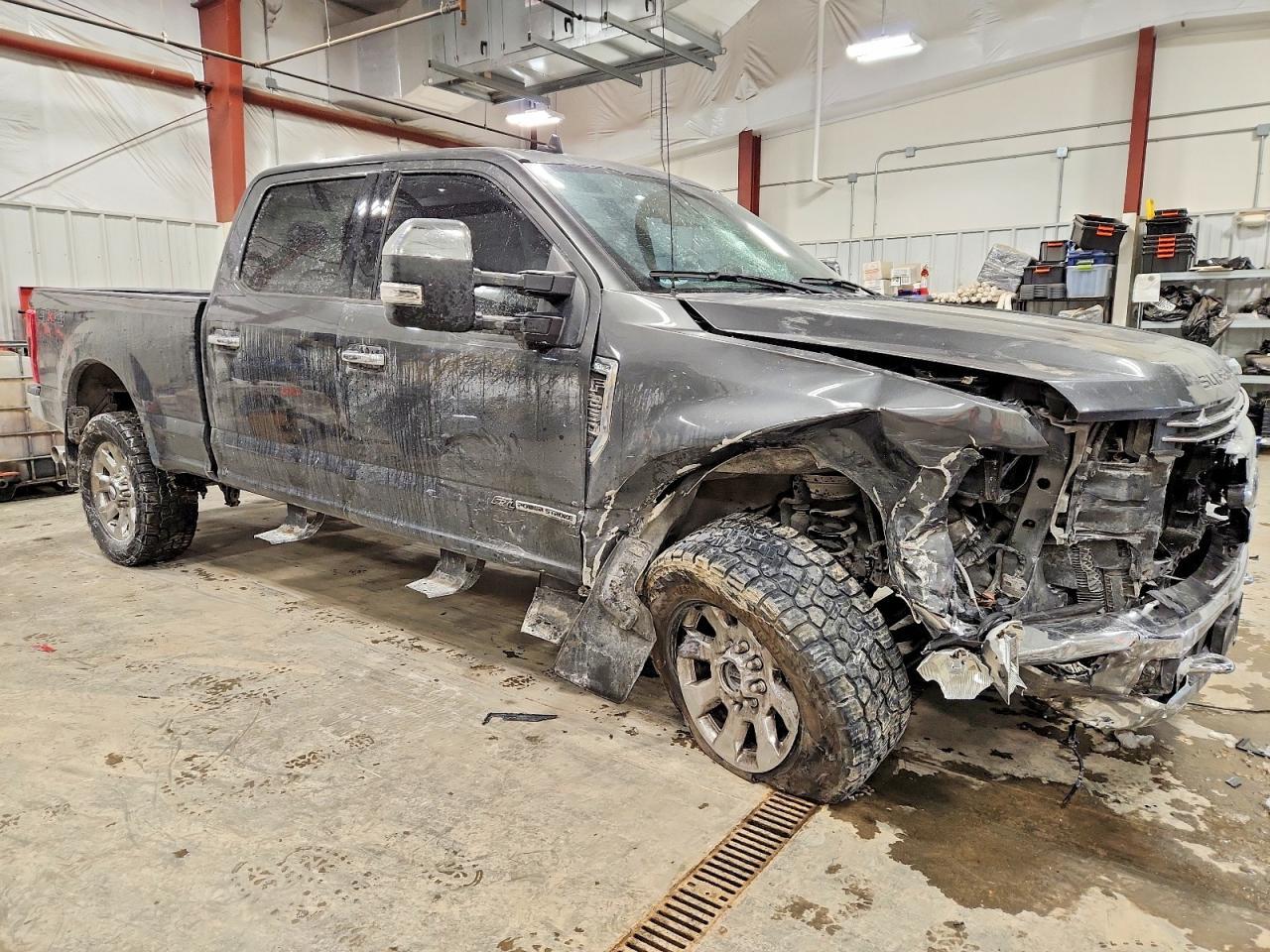2019 Ford F250 Super Duty - Image 4