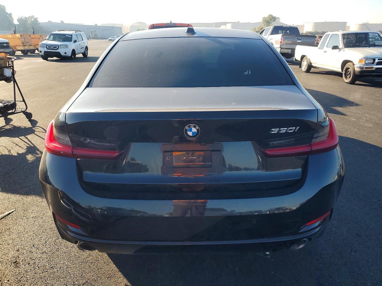 2024 BMW 330I - Image 6