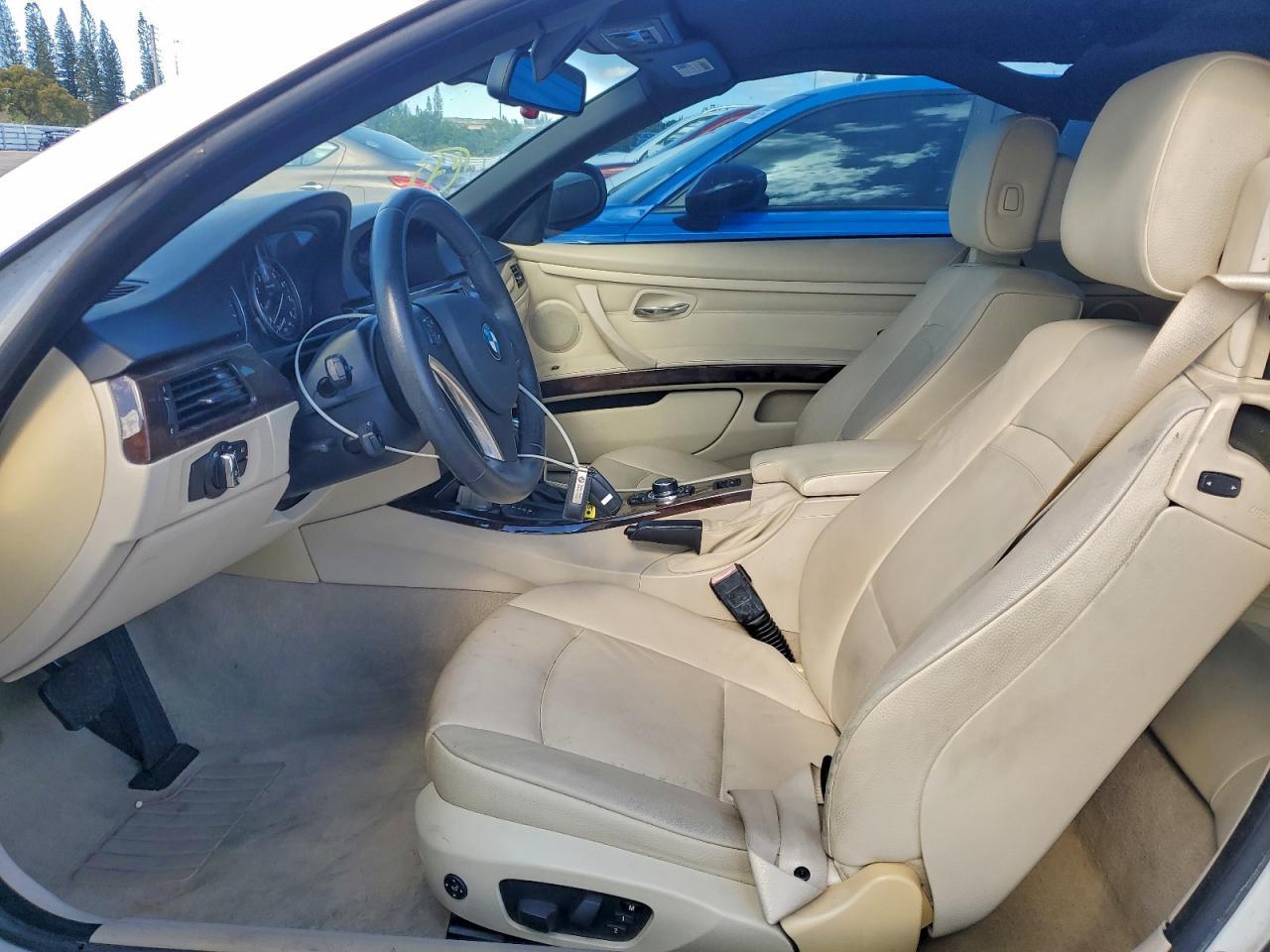 2011 BMW 335 I - Фото 7