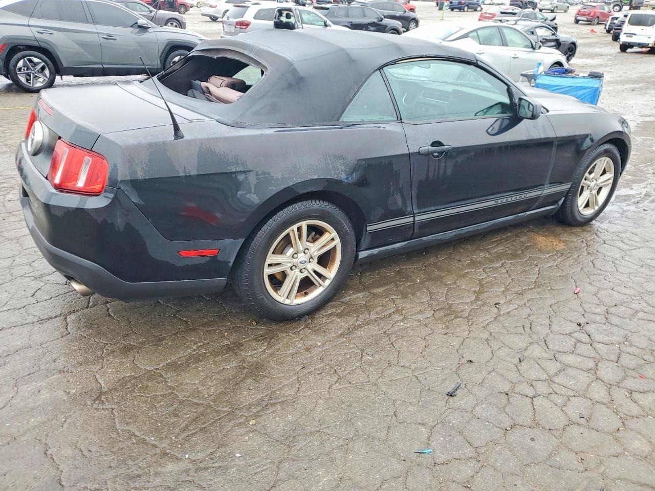 2012 Ford Mustang - Image 3