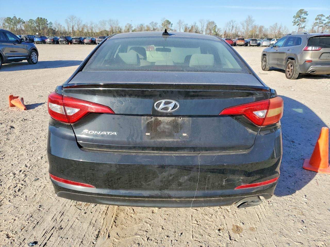 2017 Hyundai Sonata - Фото 6