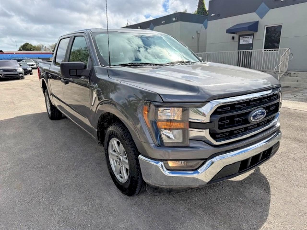 2023 Ford F150 Supercrew - Image 4