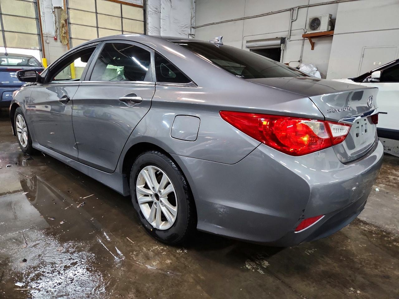 2014 Hyundai Sonata Gls - Фото 2