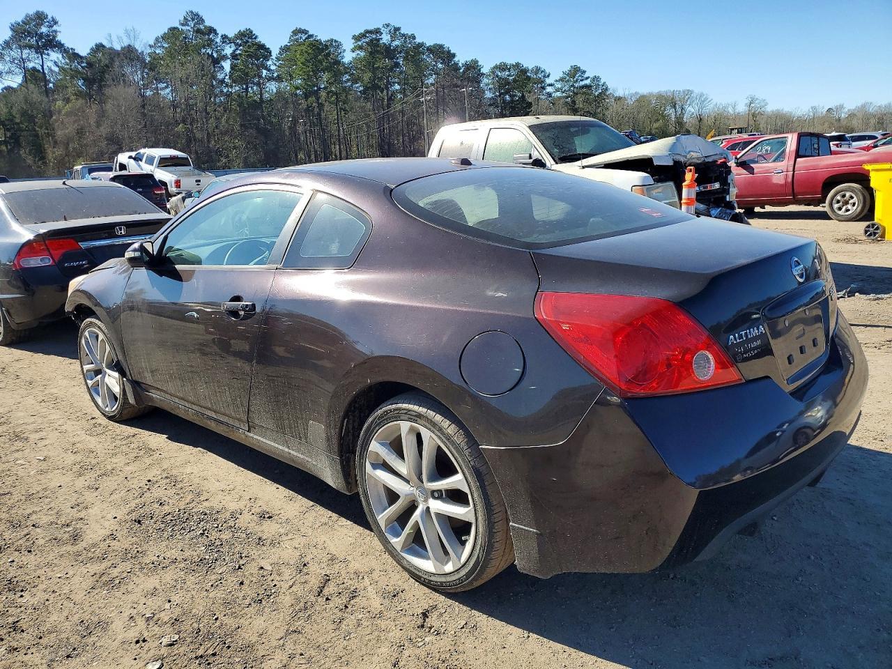 2012 Nissan Altima Sr - Image 2