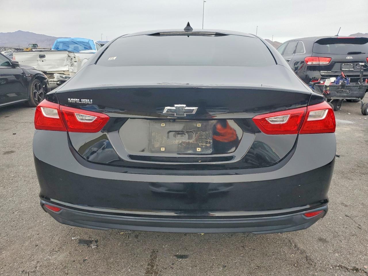 2018 Chevrolet Malibu Ls - Фото 6