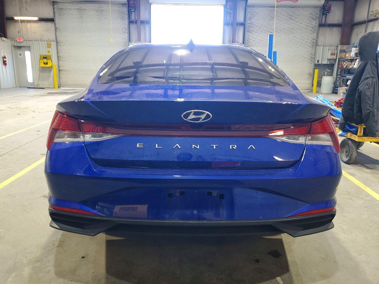 2023 Hyundai Elantra Sel - Фото 6