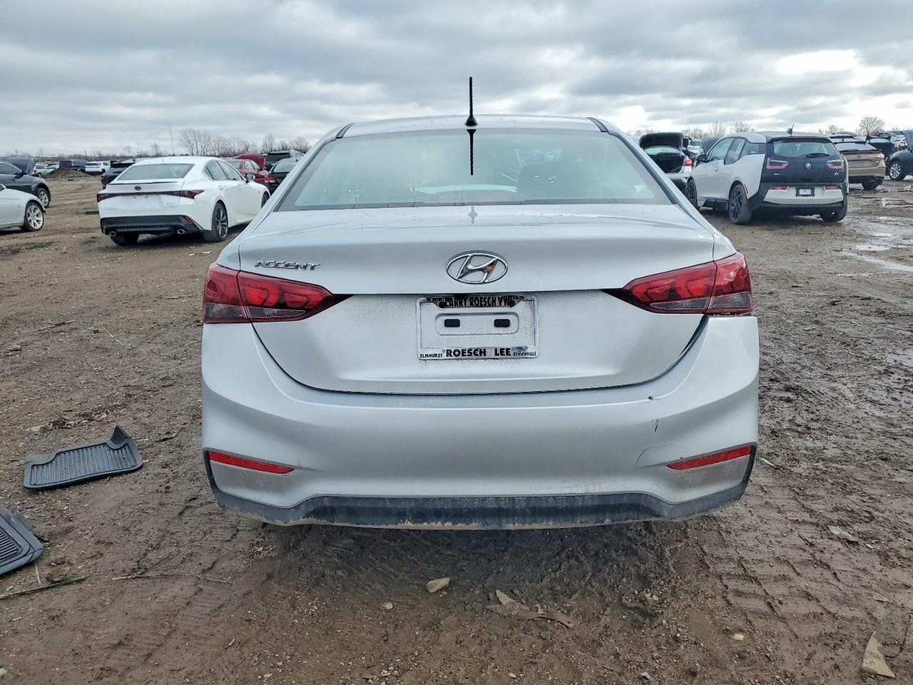 2022 Hyundai Accent Se - Image 6