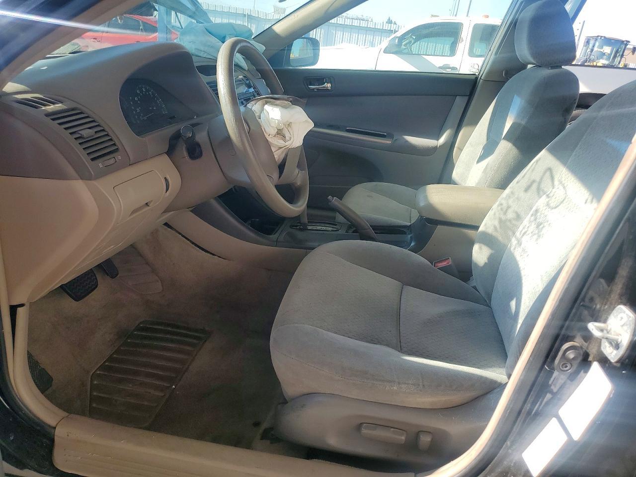 2003 Toyota Camry Le - Image 7