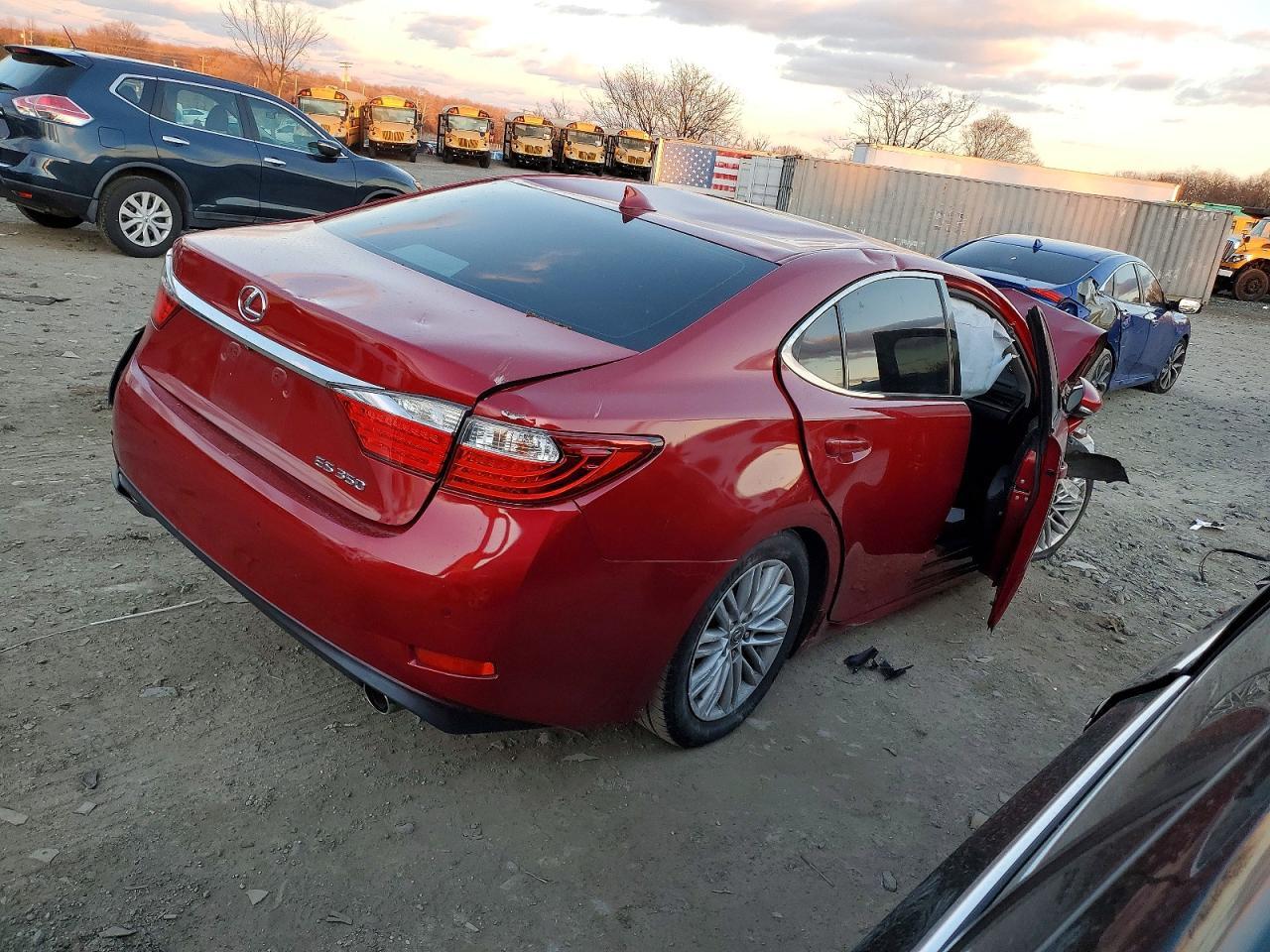 2015 Lexus Es 350 - Фото 3