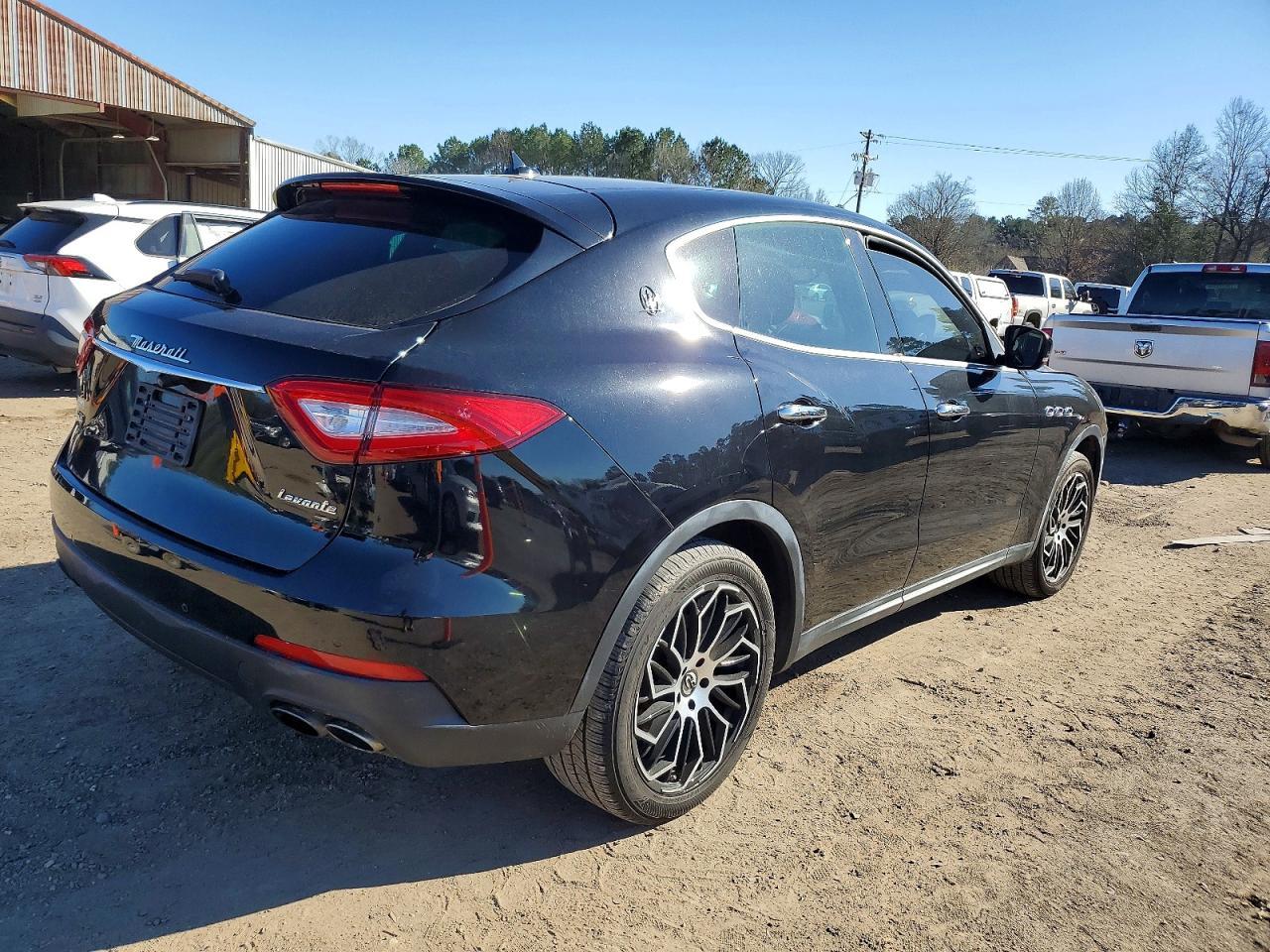 2018 Maserati Levante - Image 3