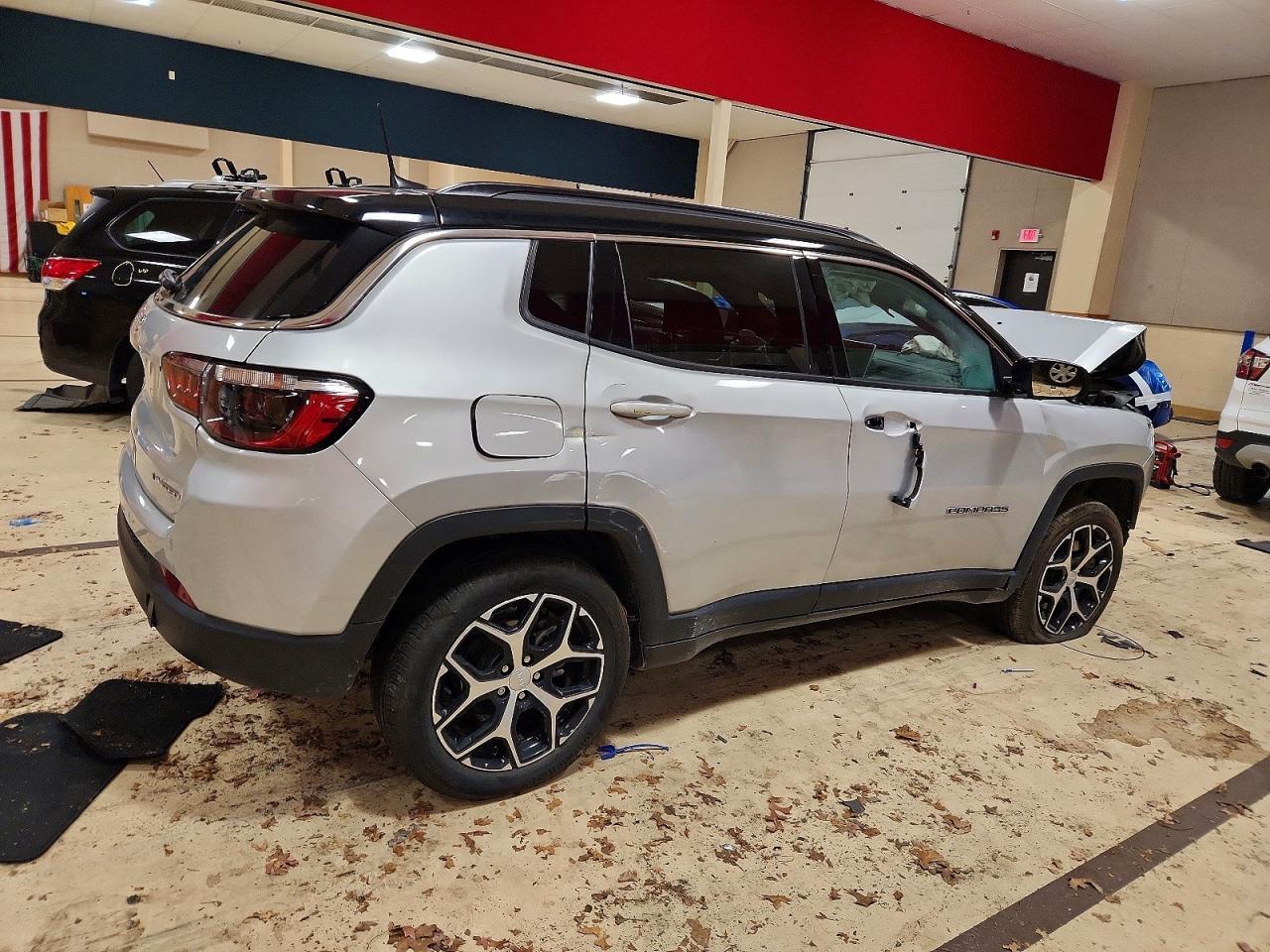 2024 Jeep Compass Limited - Фото 3