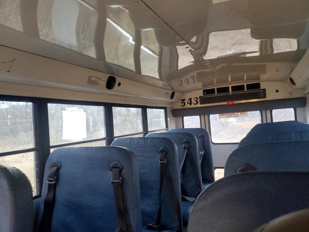 2014 Chevrolet Express School Bus - Image 6