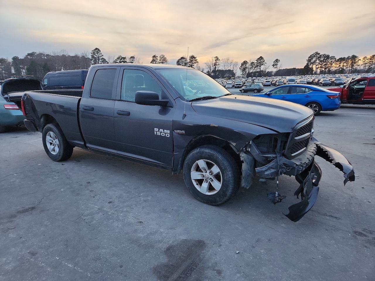 2018 Ram 1500 St - Фото 4
