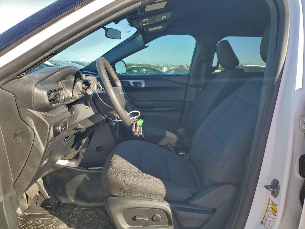 2023 Ford Explorer Police Interceptor - Фото 7