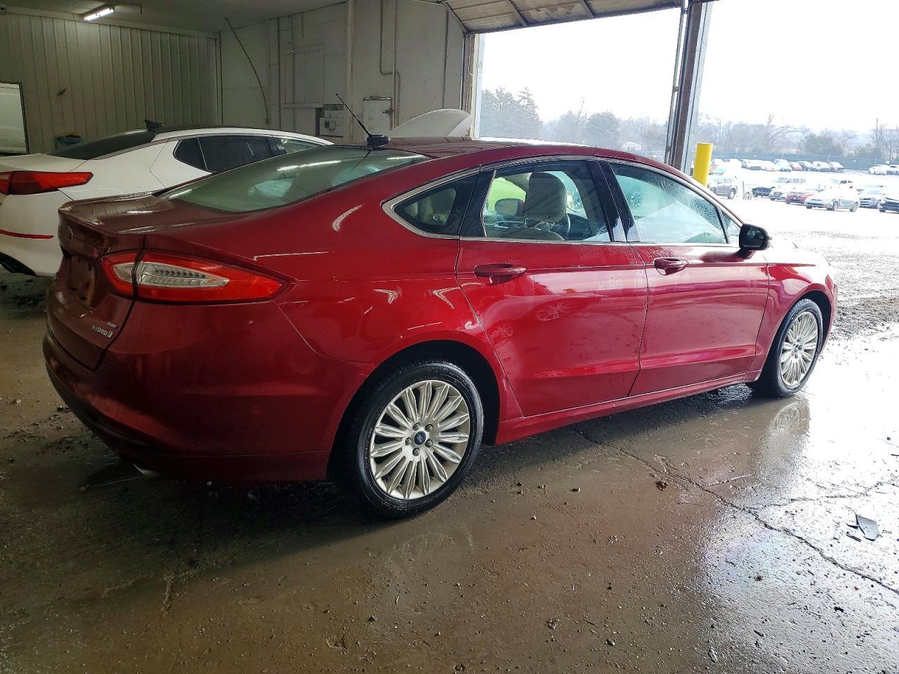 2013 Ford Fusion Se Hybrid - Image 5