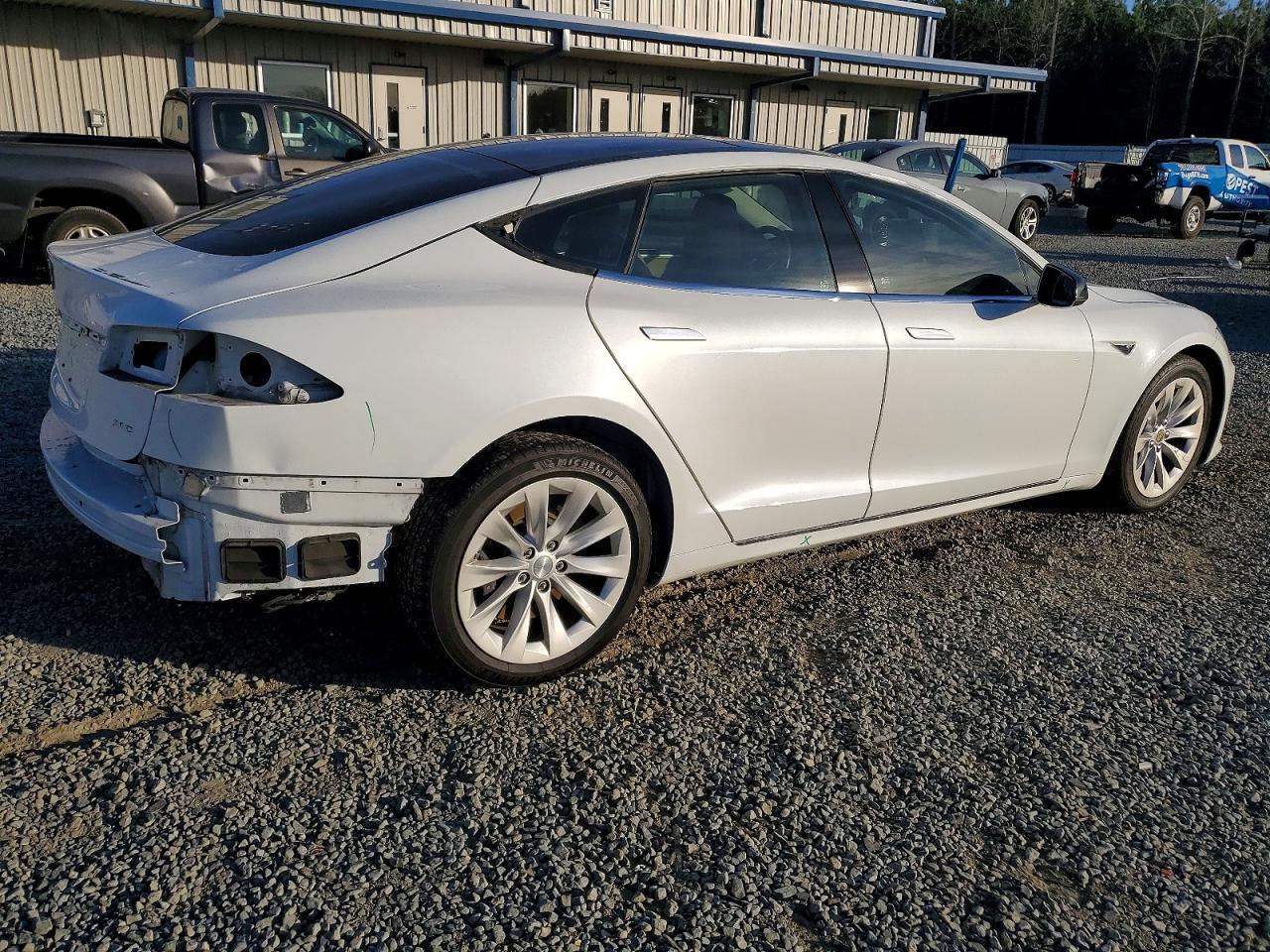 2016 Tesla Model S - Фото 3