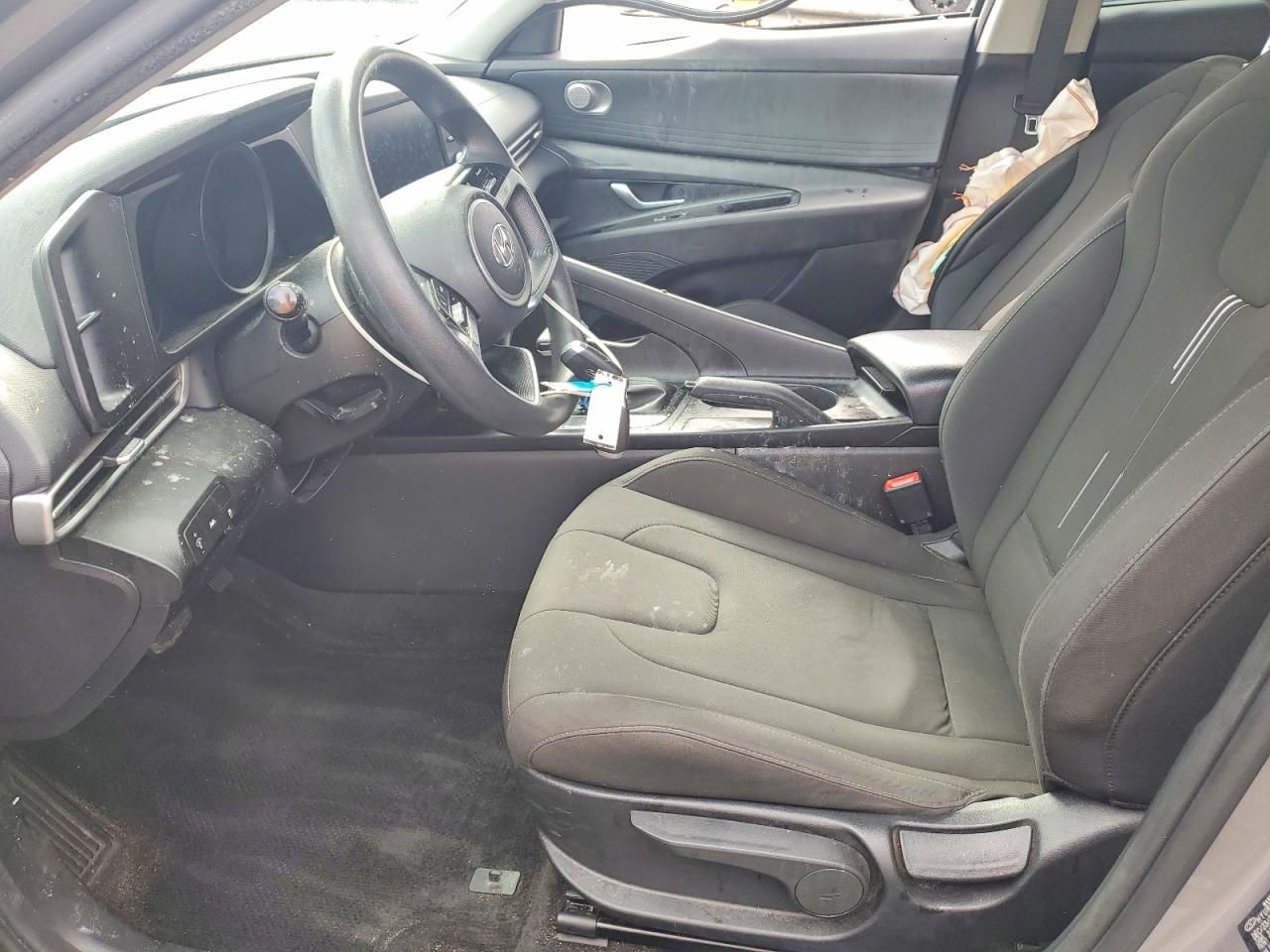 2022 Hyundai Elantra Sel - Фото 7