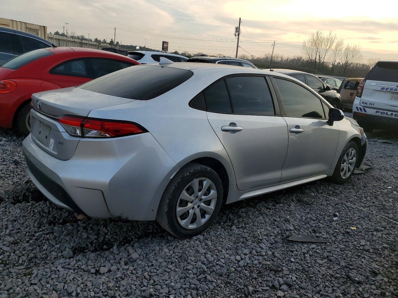 2020 Toyota Corolla Le - Фото 3