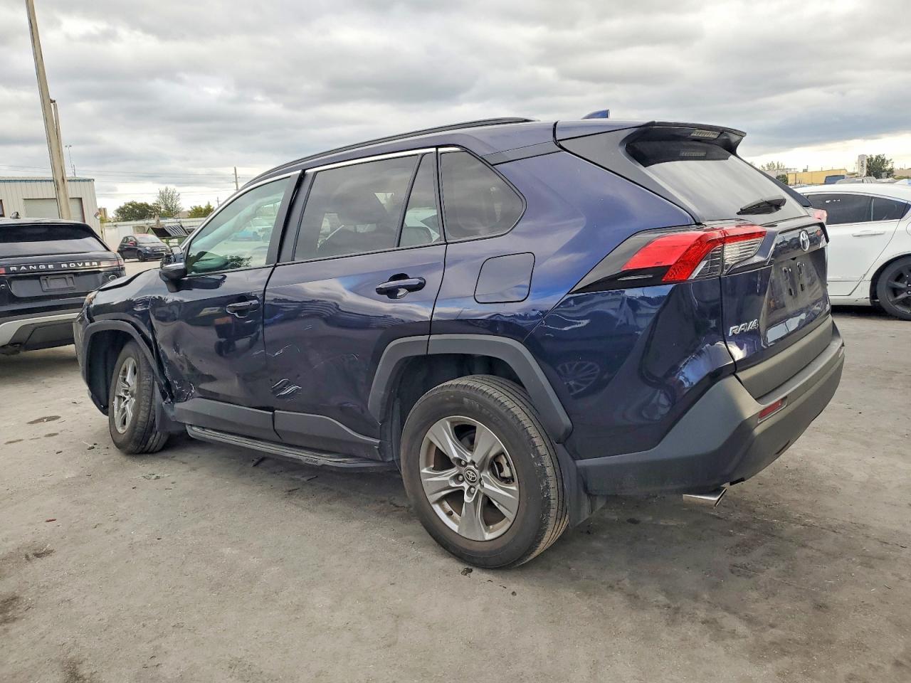 2024 Toyota Rav4 Xle - Image 2