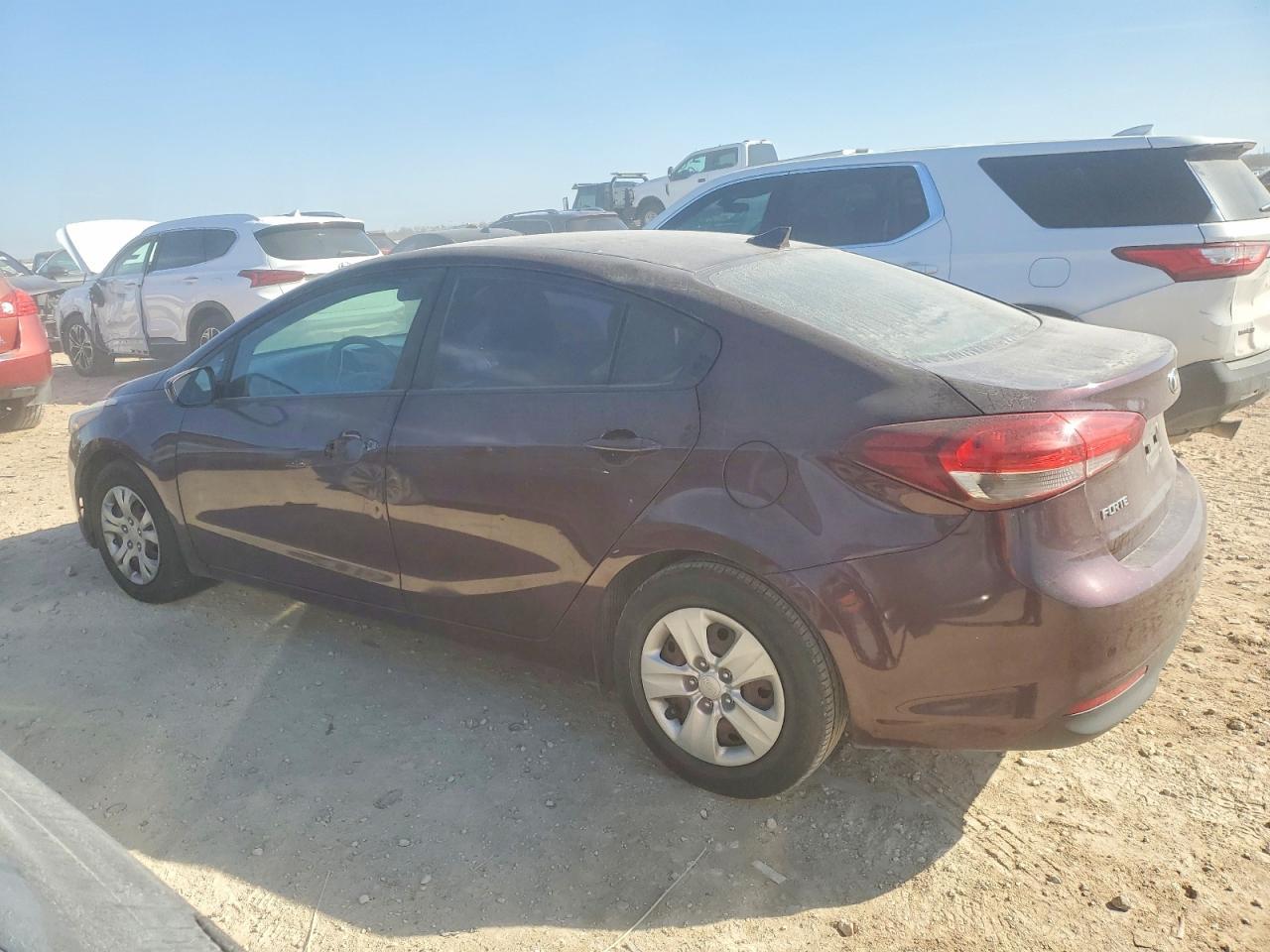 2017 Kia Forte Lx - Image 2