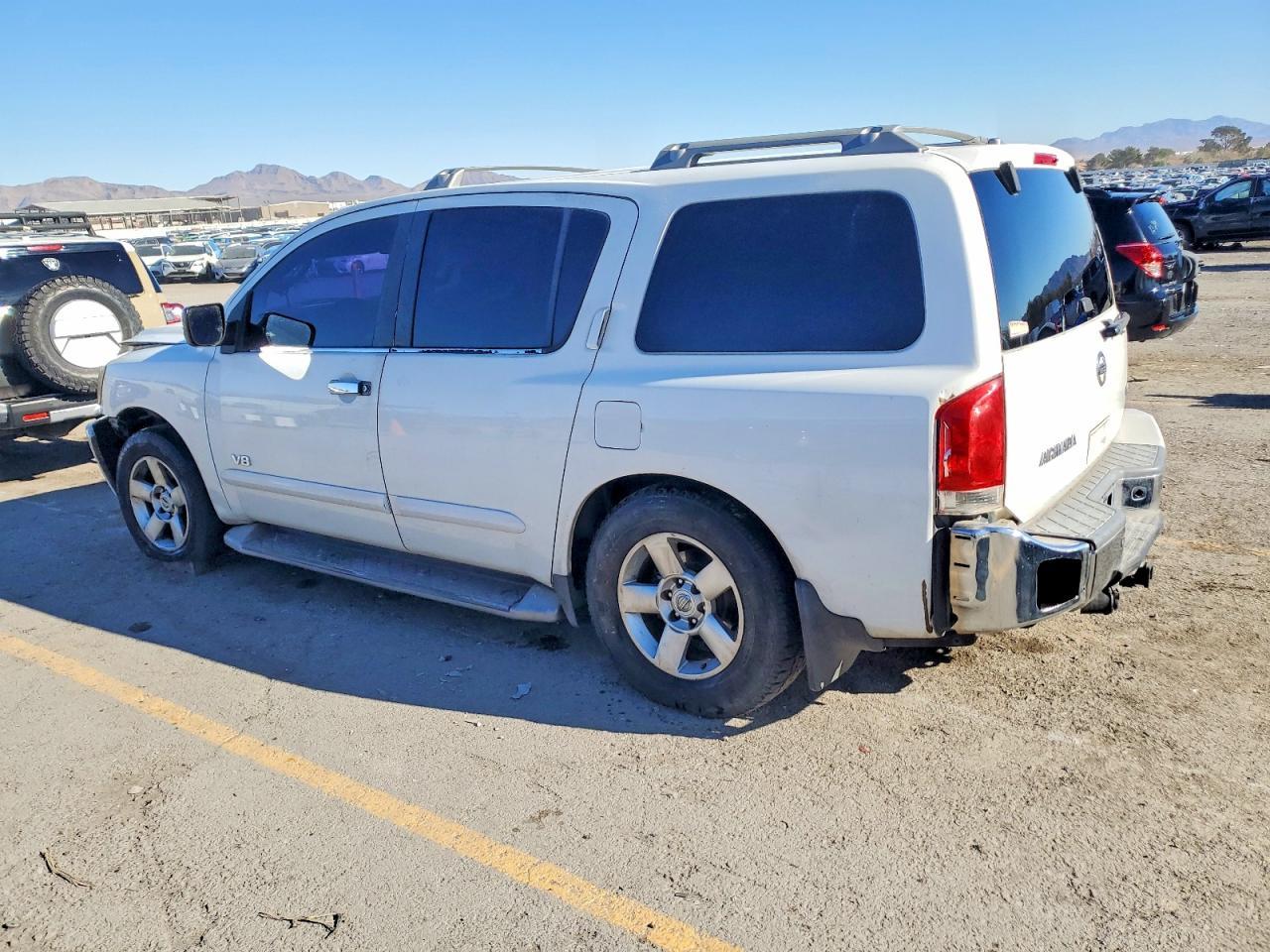 2005 Nissan Armada Se - Фото 2