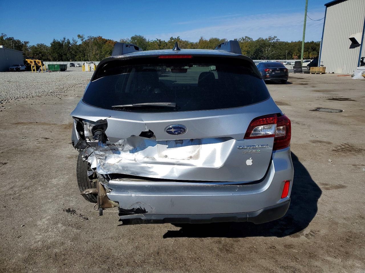 2017 Subaru Outback 2.5I Premium - Фото 6