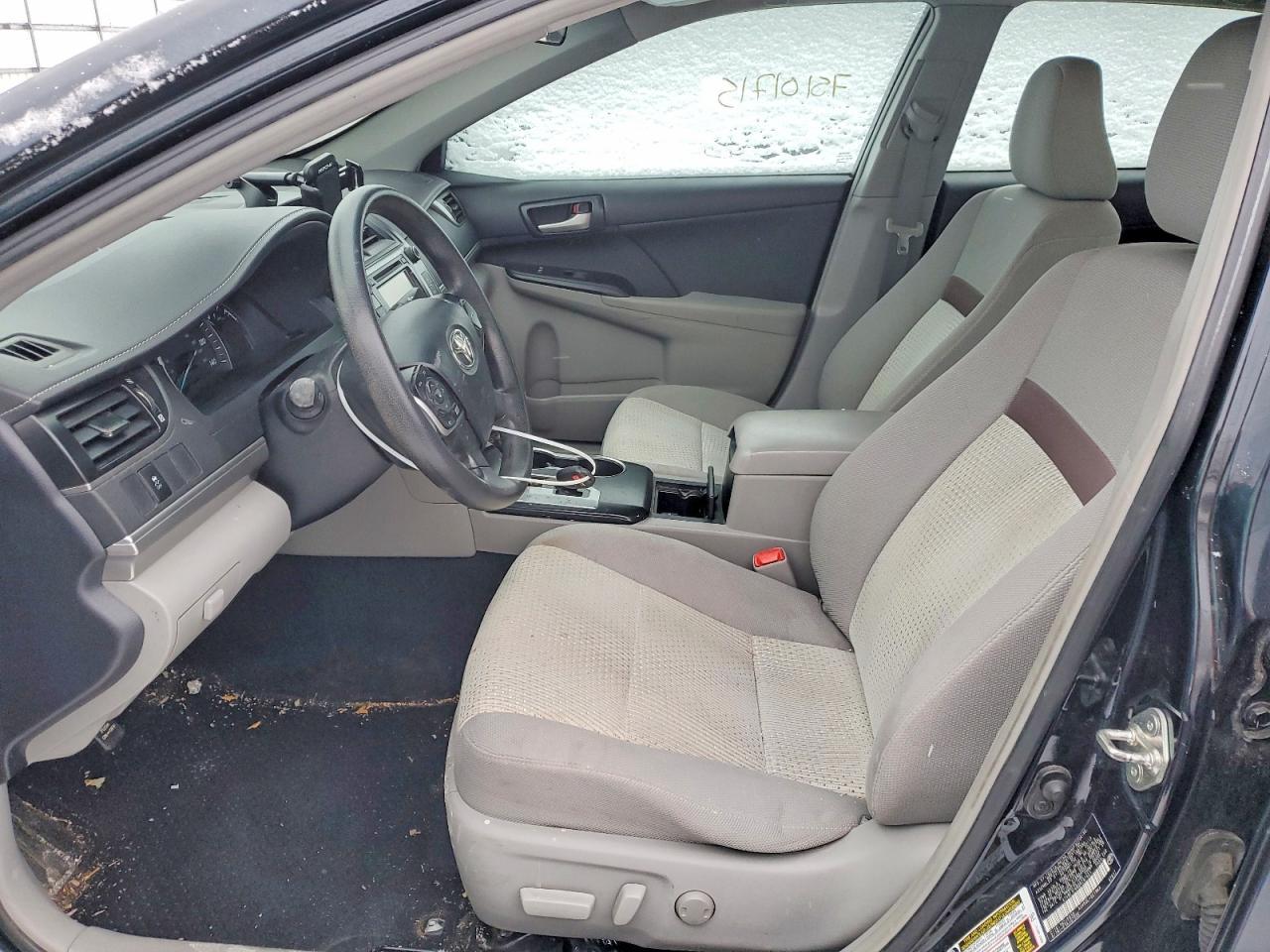 2013 Toyota Camry L - Фото 7