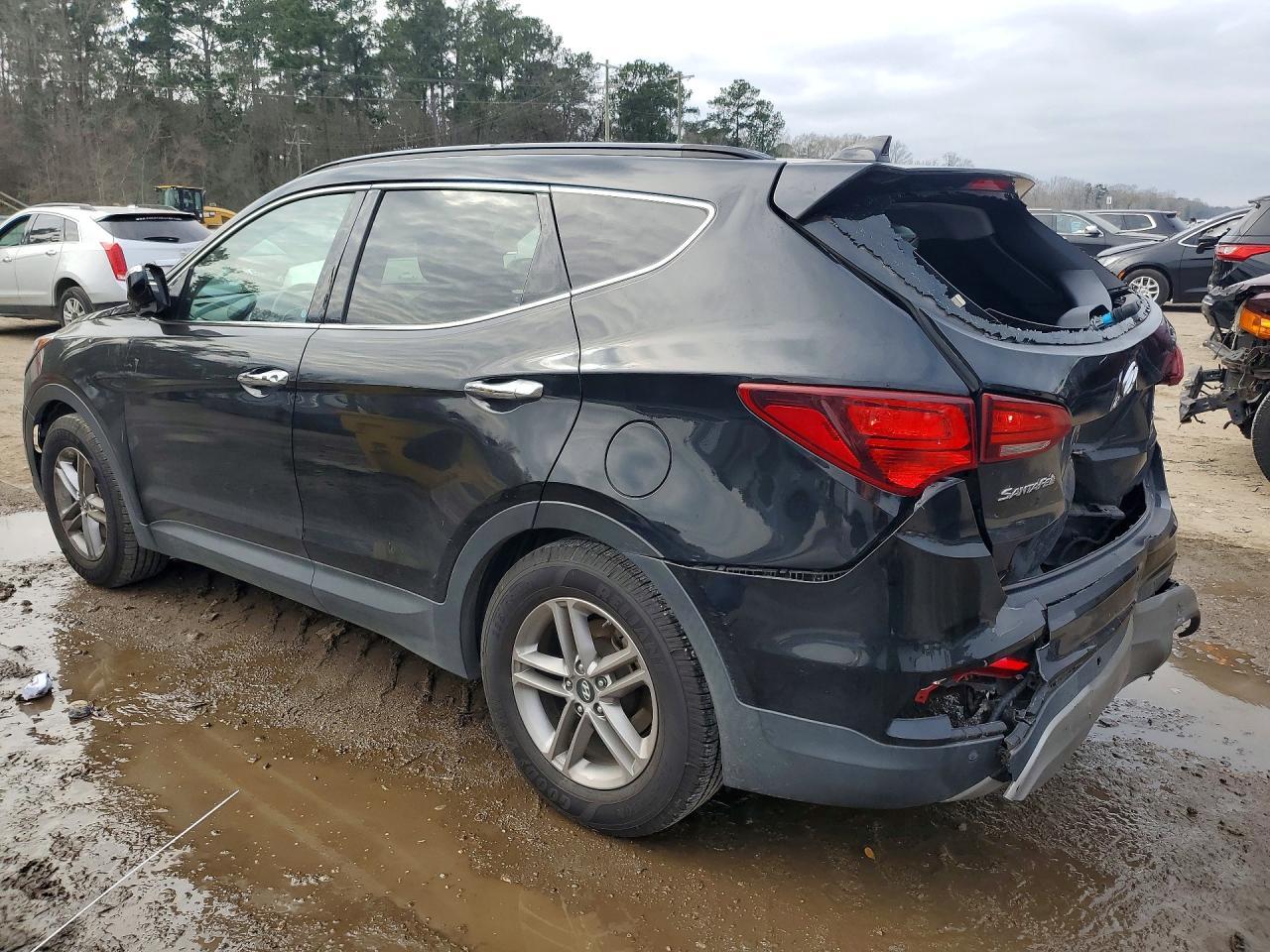 2017 Hyundai Santa Fe Sport - Image 2