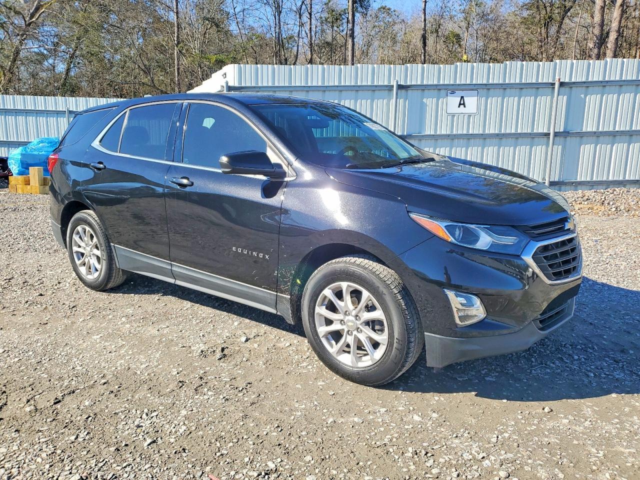 2019 Chevrolet Equinox - Image 4