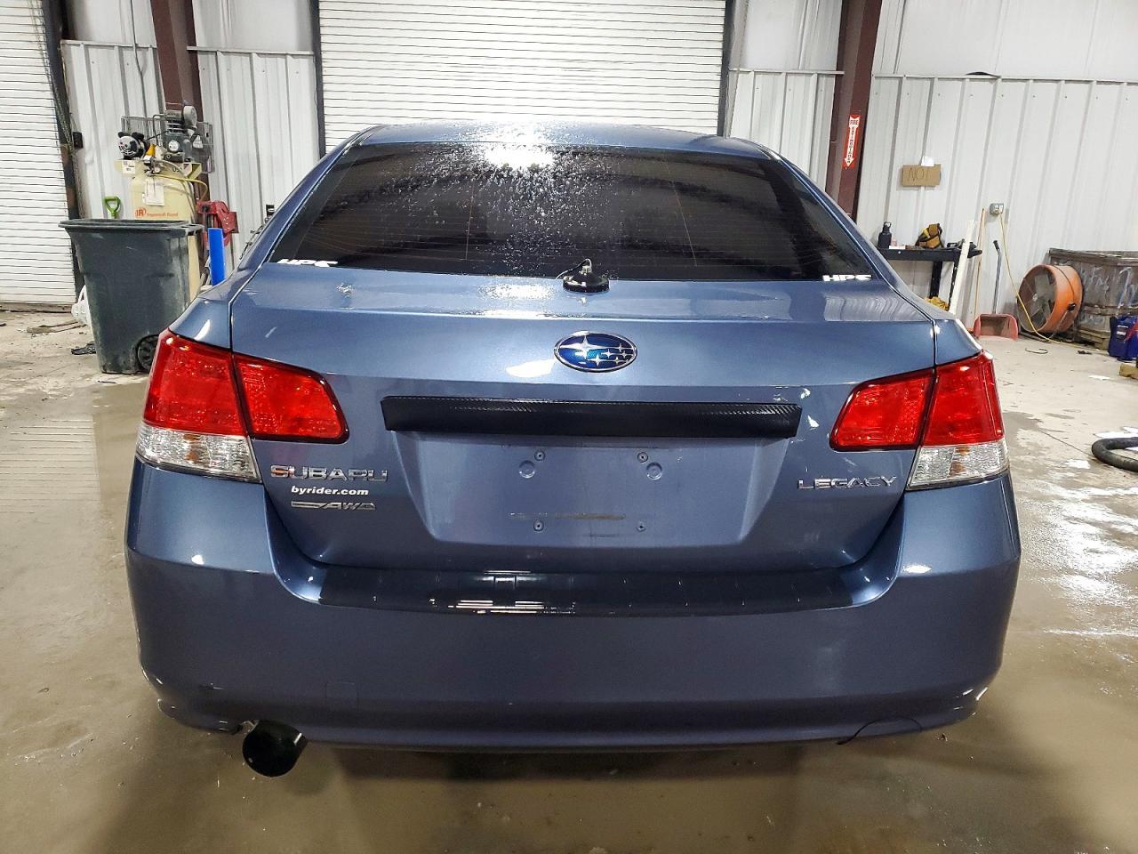2013 Subaru Legacy 2.5I Premium - Фото 6