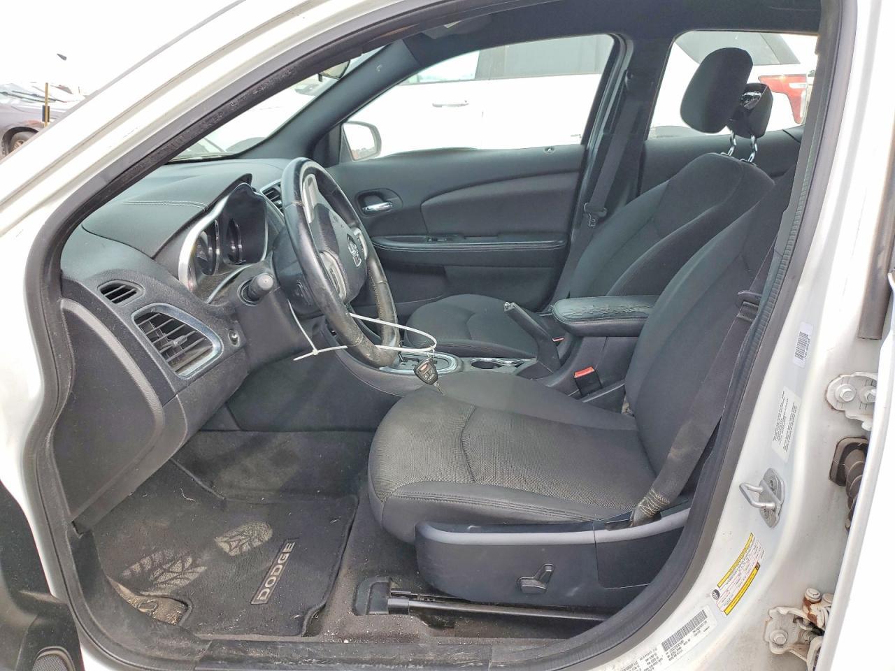 2012 Dodge Avenger Sxt - Фото 7