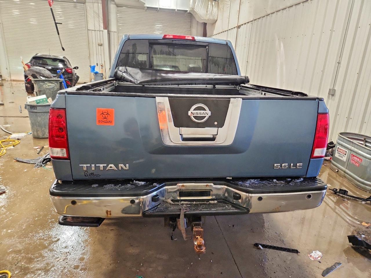 2010 Nissan Titan Xe - Фото 6