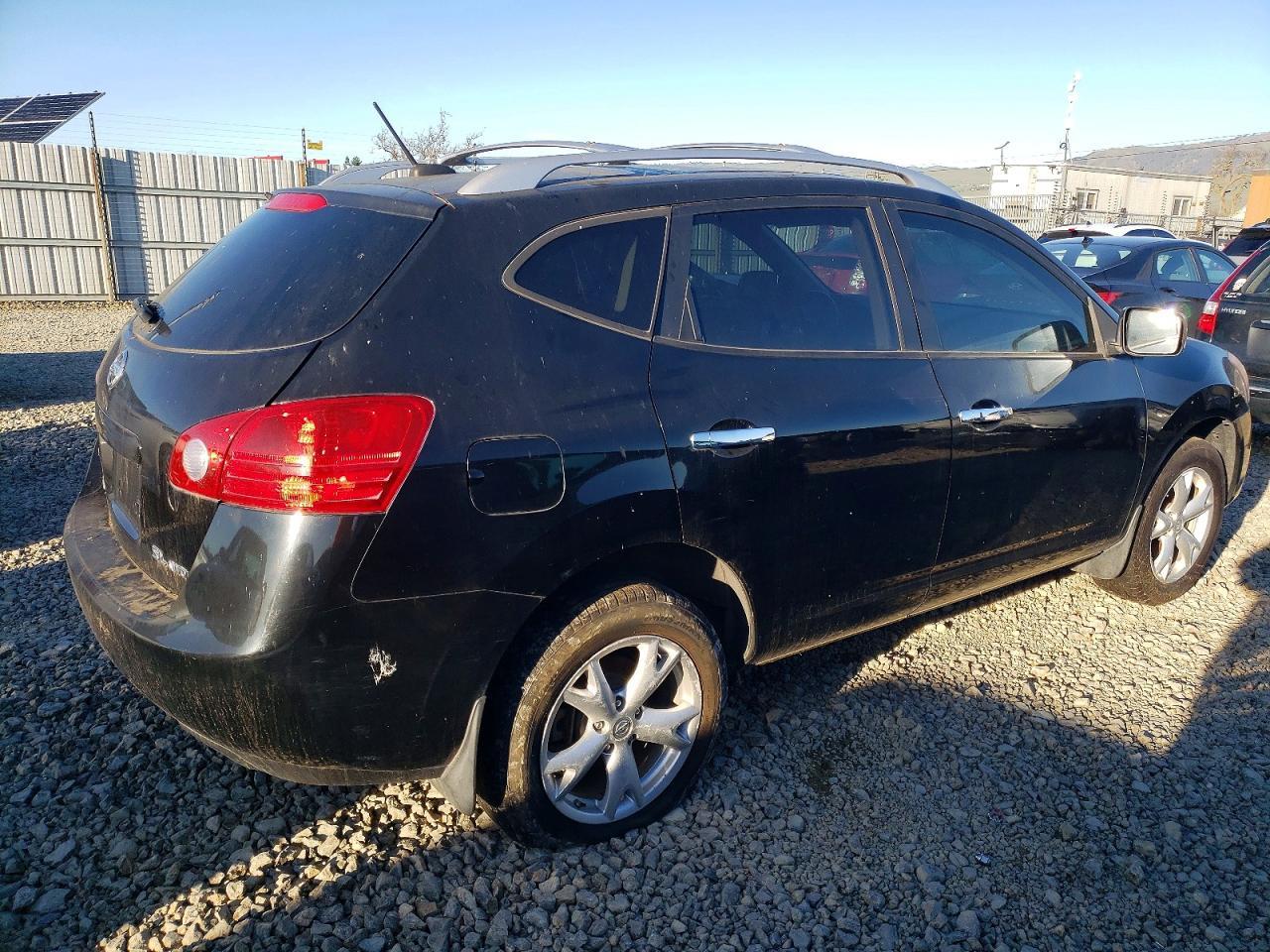 2010 Nissan Rogue S - Фото 3