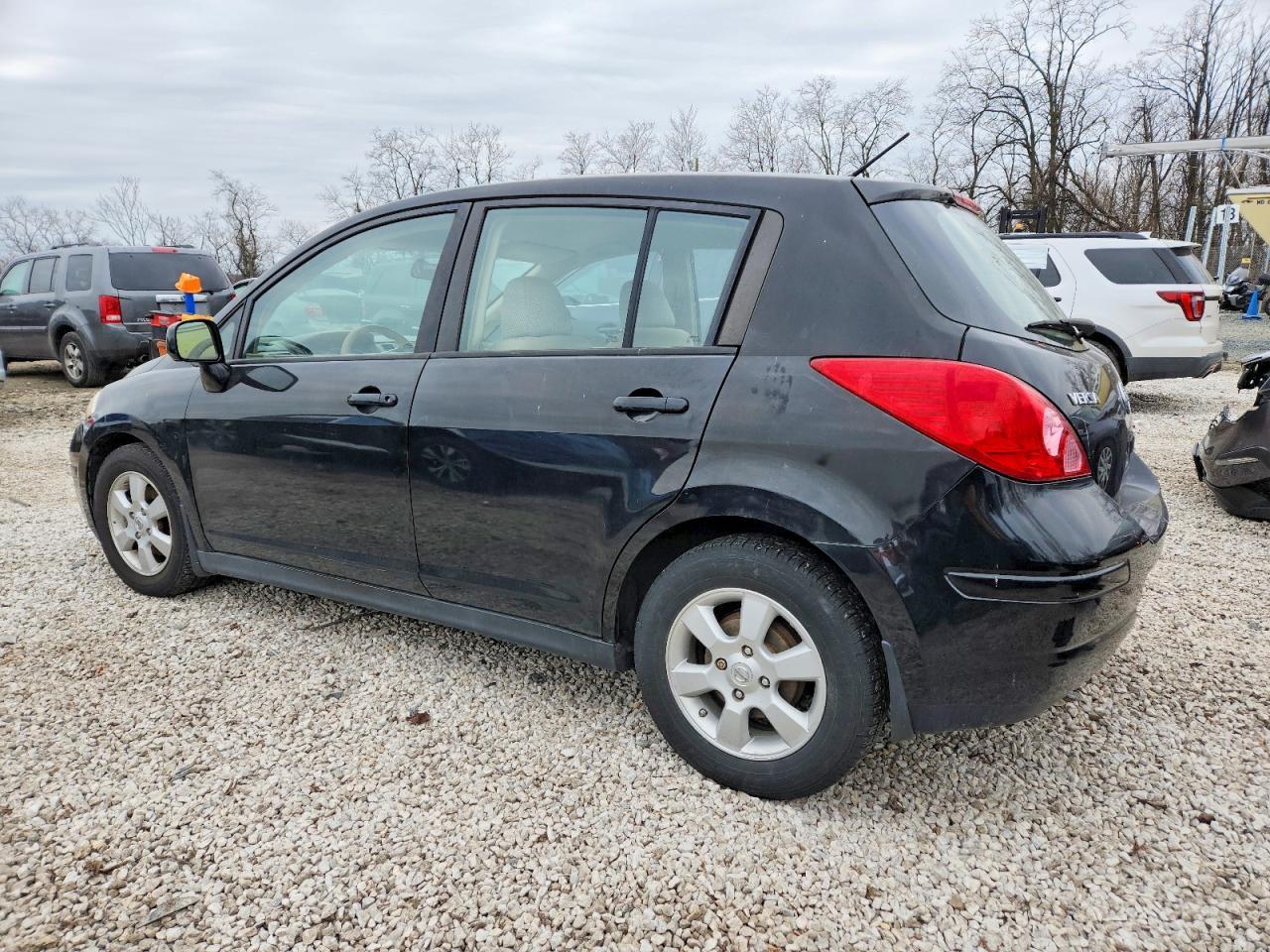 2006 Nissan Versa - Image 2