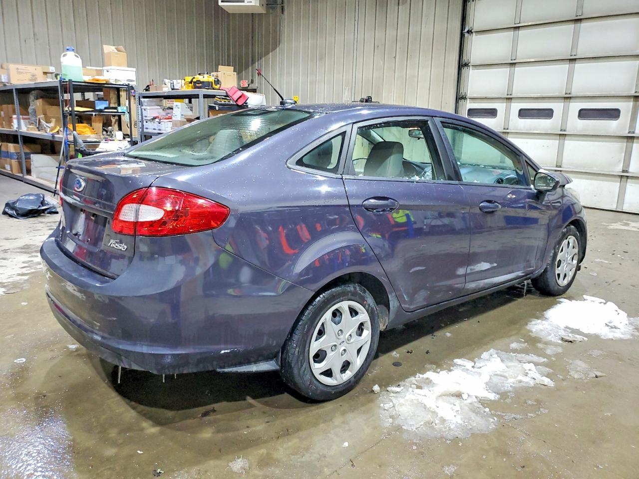 2012 Ford Fiesta S - Фото 3