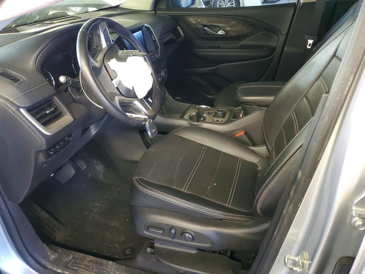 2022 GMC Terrain Denali - Image 7