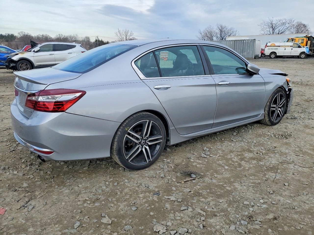 2017 Honda Accord Sport - Image 3