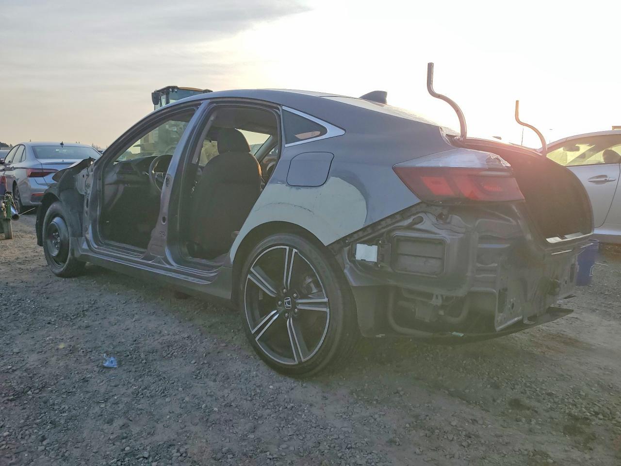 2021 Honda Insight Ex - Фото 2