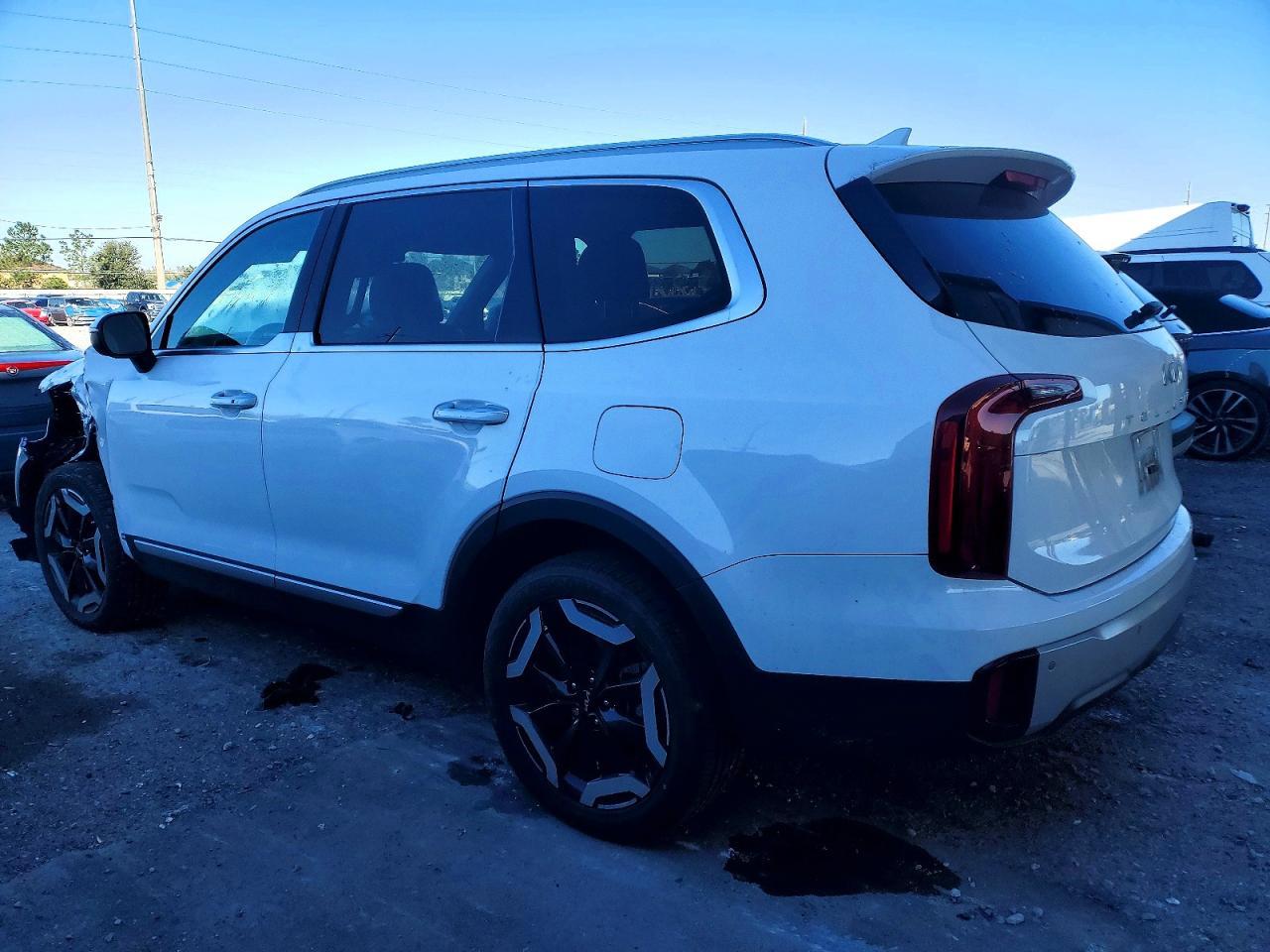 2024 Kia Telluride S - Фото 2