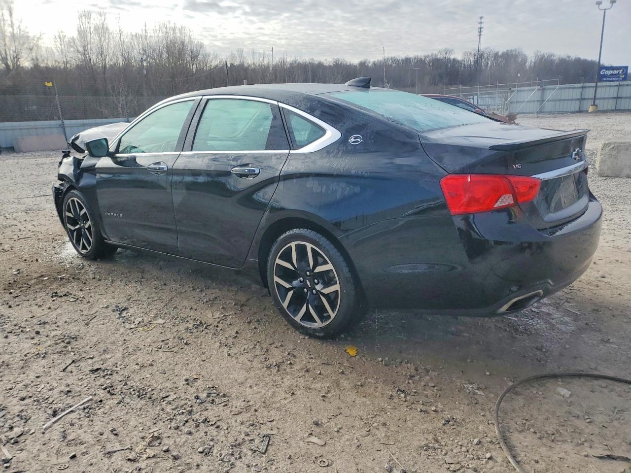 2017 Chevrolet Impala Premier - Фото 2