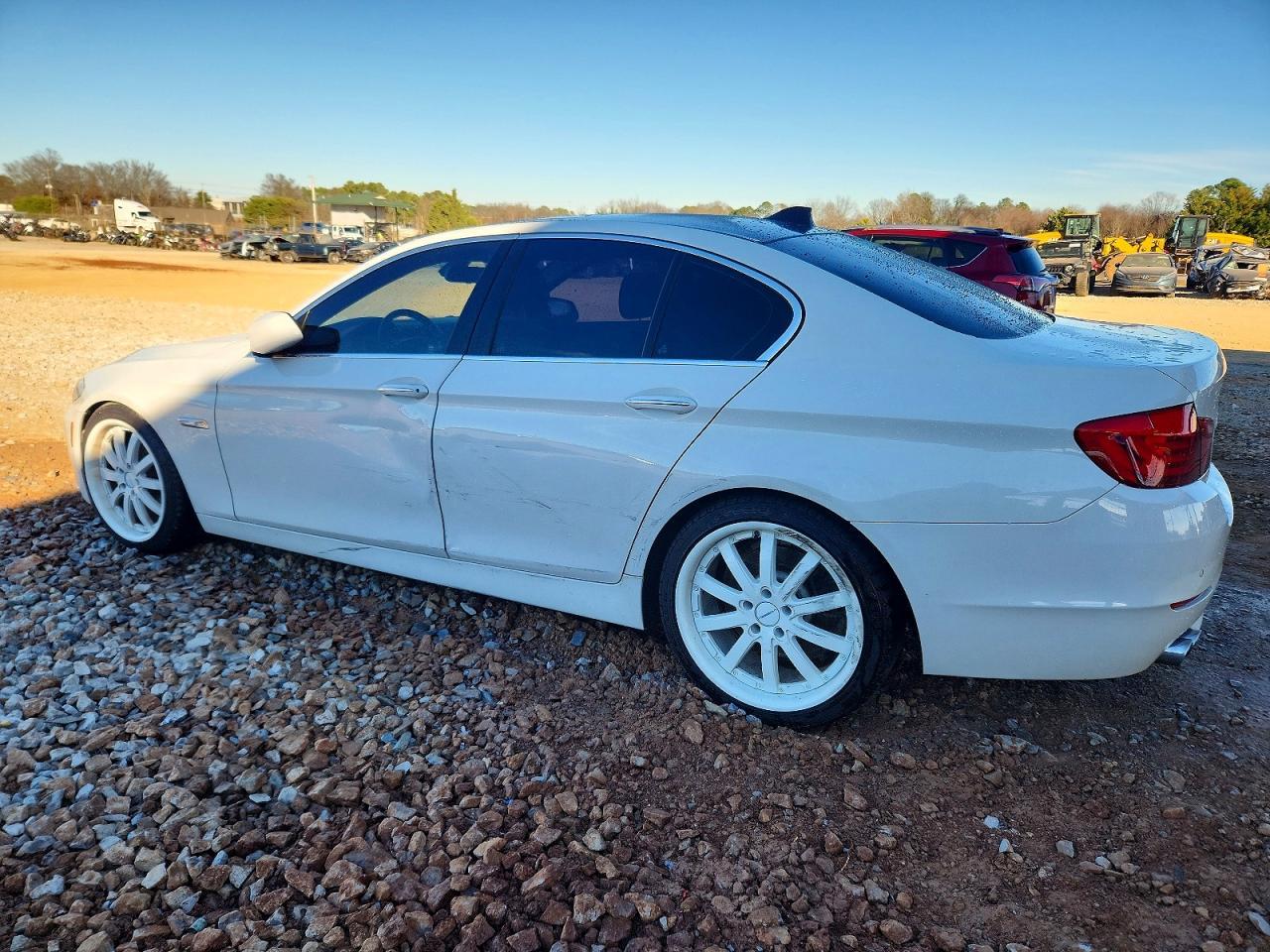2011 BMW 528 I - Фото 2