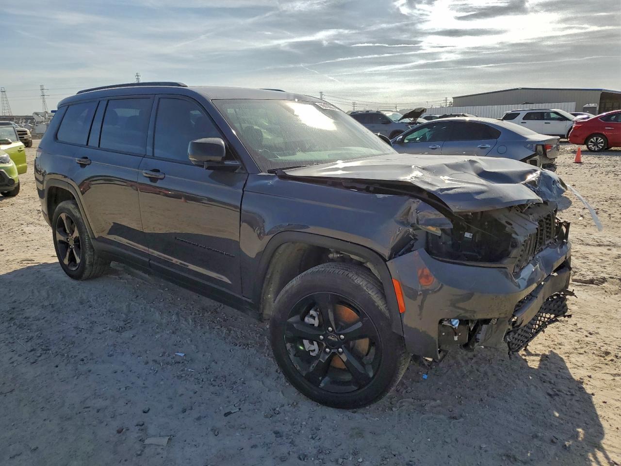2025 Jeep Grand Cherokee L Laredo - Фото 4