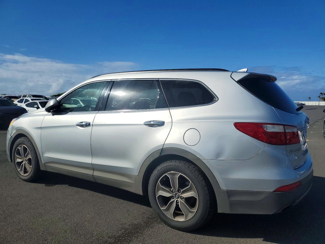2013 Hyundai Santa Fe Gls - Фото 2
