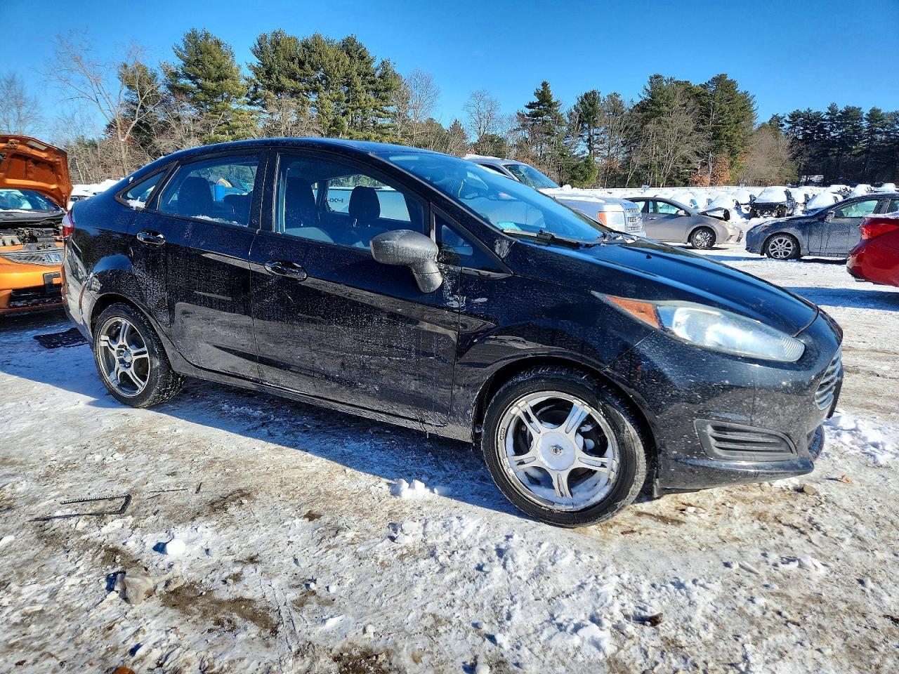 2018 Ford Fiesta Se - Фото 4